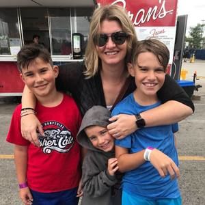 Meet your Posher, Jennifer